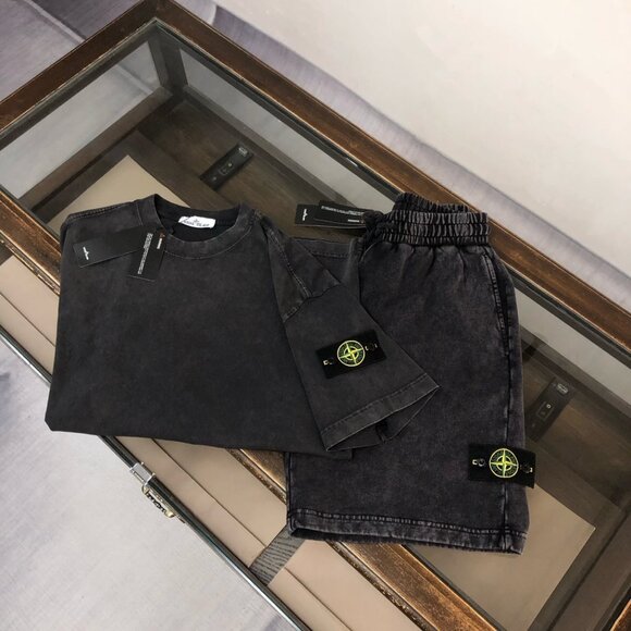 Stone Island Other - Stone Island T - shirt and Shorts